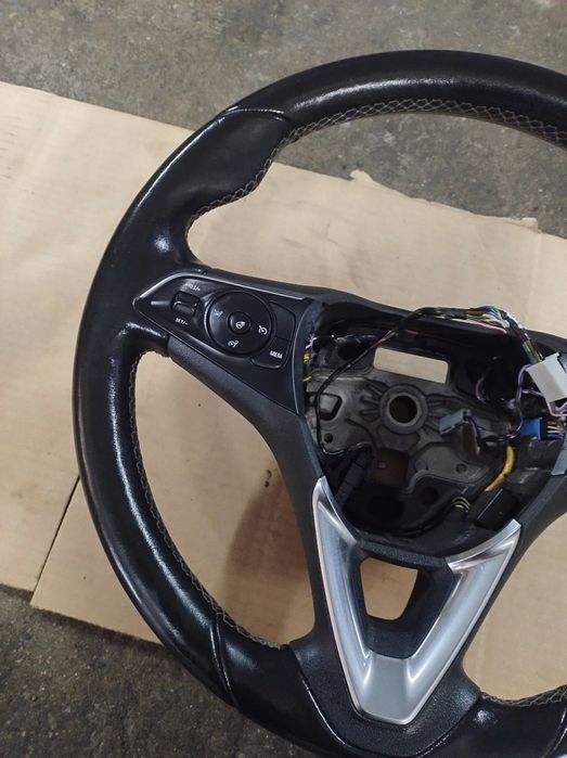 Kierownica multifunkcja grzana  Opel Astra K