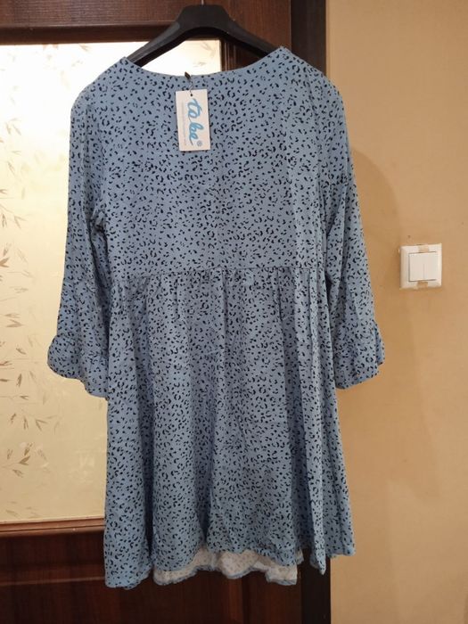 Повітряна сукня для майбутніх та годуючих мам у стилі бебі-дол