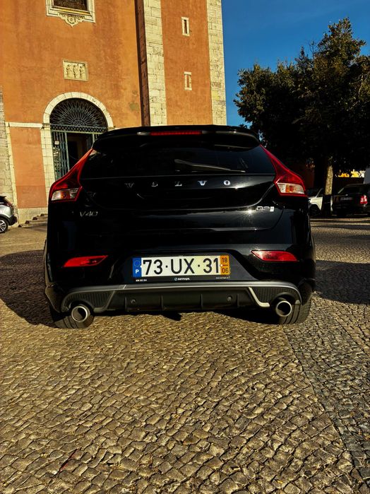 Volvo V40 R Design Full Extras — fotografia 3