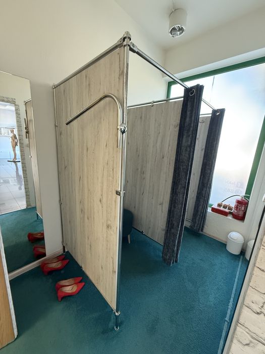 Przebieralnia sklepowa dla 2osob- stan idealny- likwidacja sklepu