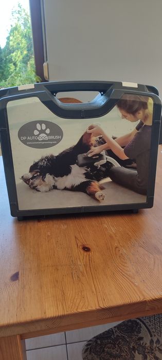 Elektryczna szczotka dla psa autodog brush