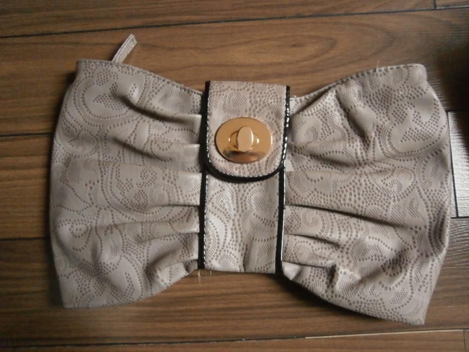 Torebki do ręki/kopertówki 10zł