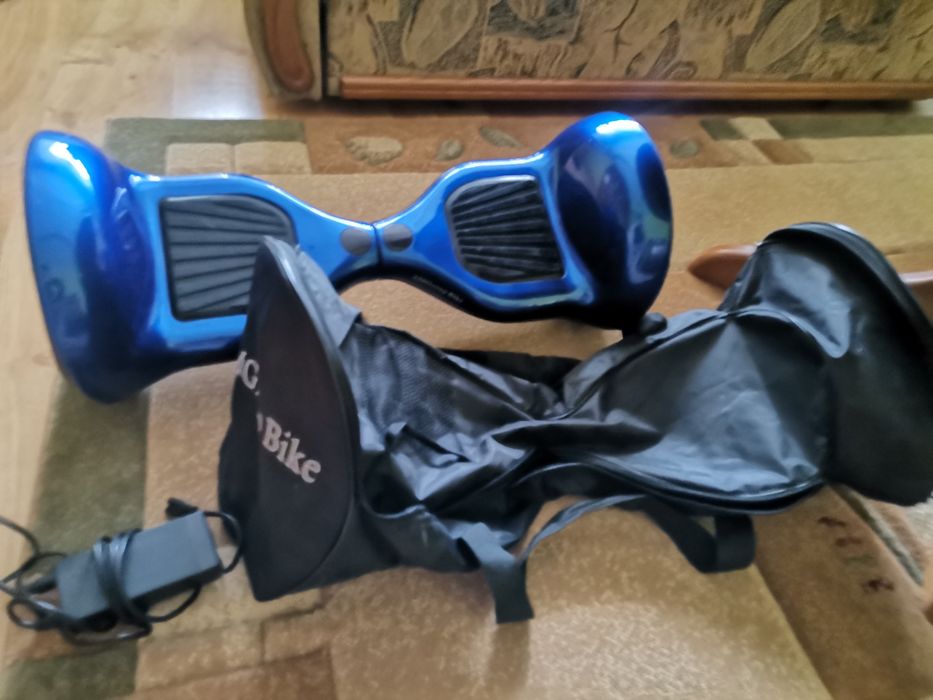 Hoverboard z pokrowcem / Deska elektryczna z ładowarką i pilotem