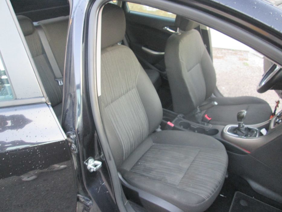 Opel Astra J 1.7 CDTI 125cv (6 Vel.) – 2010 – Nacional