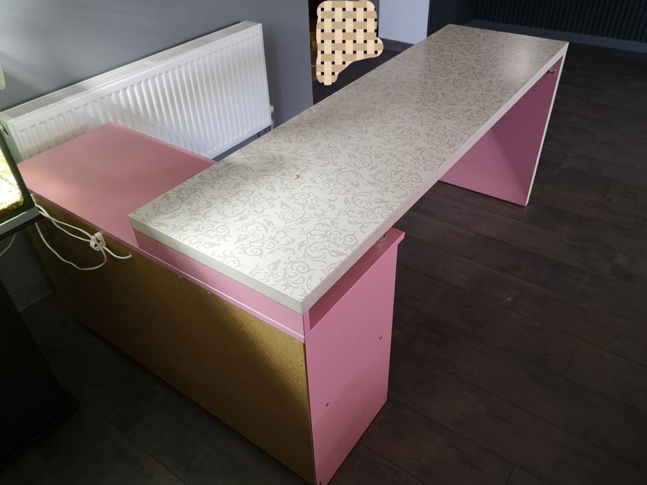 Стол для маникюра