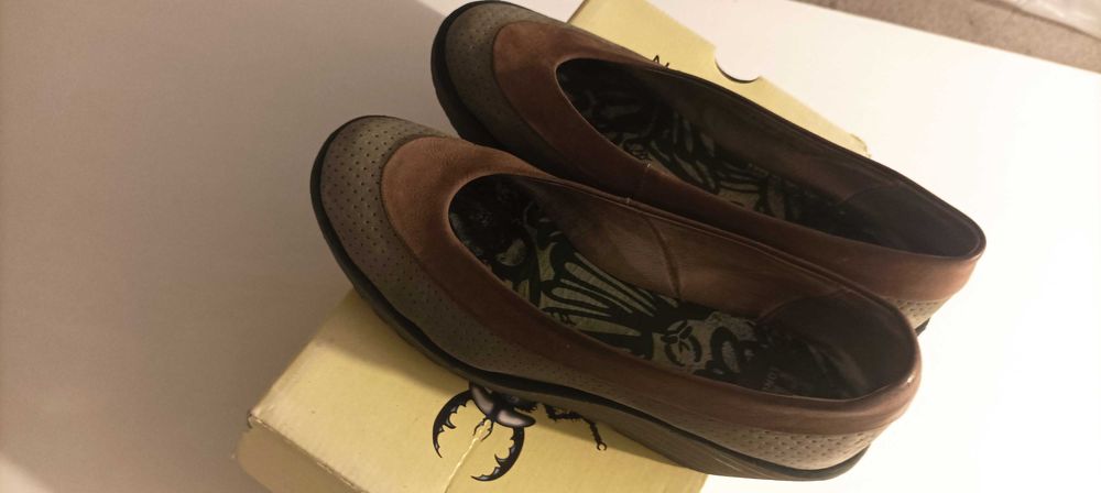 Sapatos Fly LONDON n. 39
