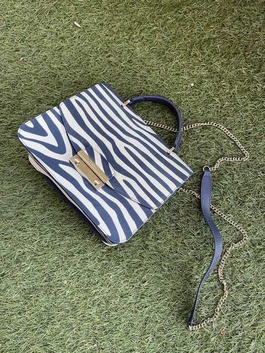 Skórzana torebka Furla Metropolis Top Handle Zebra