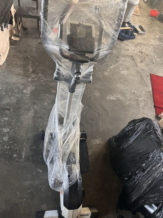 Bicicleta éliptica  para treinar em casa