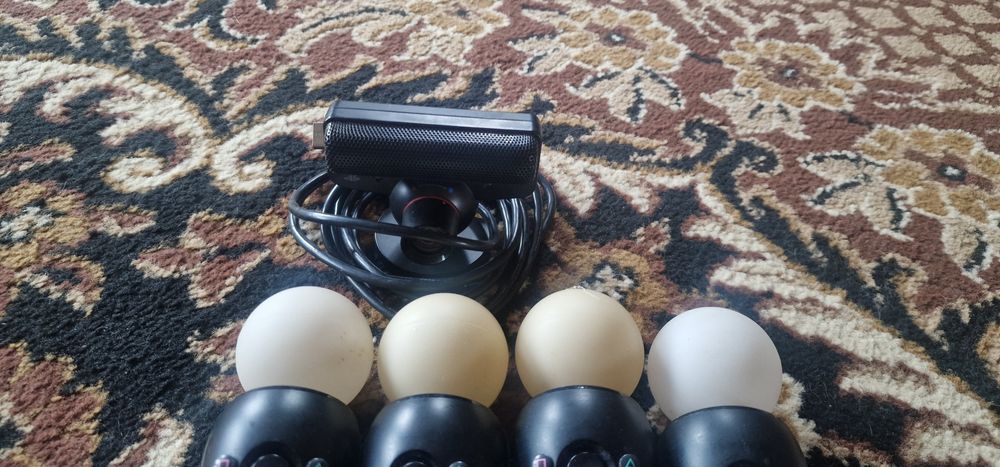 Kinect (XBOX 360) та PS MOVE+Камера (PS3)