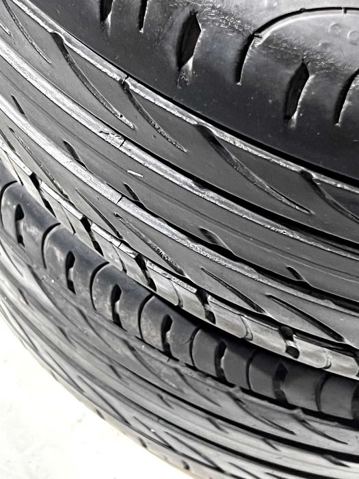 Pneus Pirelli Pzero Nero GT - 235/40/19 - Como NOVOS