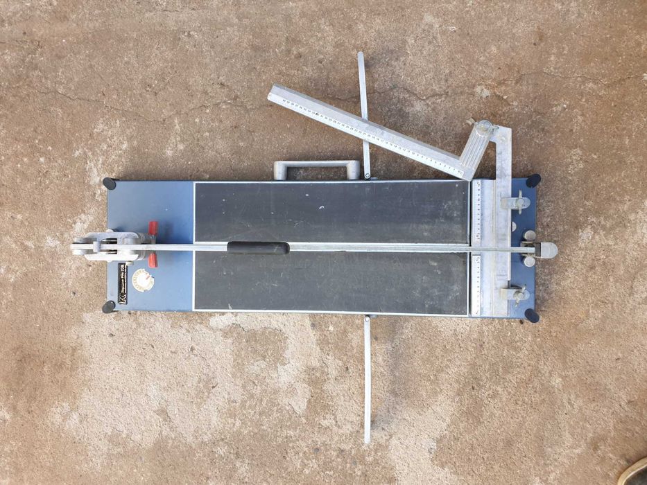 Maszynka gilotyna do płytek