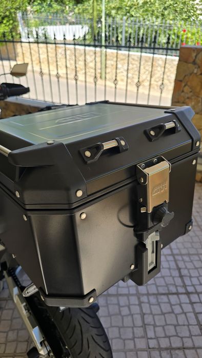 Honda X-ADV 750 Modelo 2025 (04/2025) – Full Extras | SC Project | Top Case GIVI | Impecável