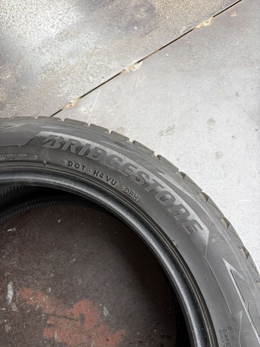 Резина Bridgestone blizzak 255/50 r16