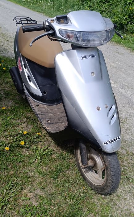 Продам Honda dio  28