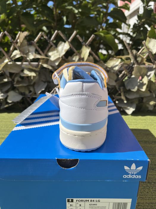 Adidas  forum unc