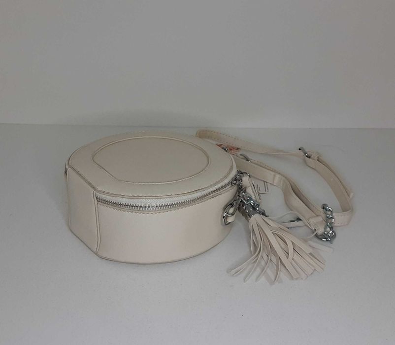 Новая сумка, сумочка цвет айвори.