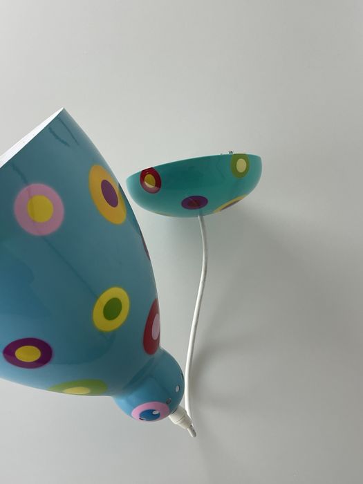 Candeeiro de tecto para quarto de criança. Usado,