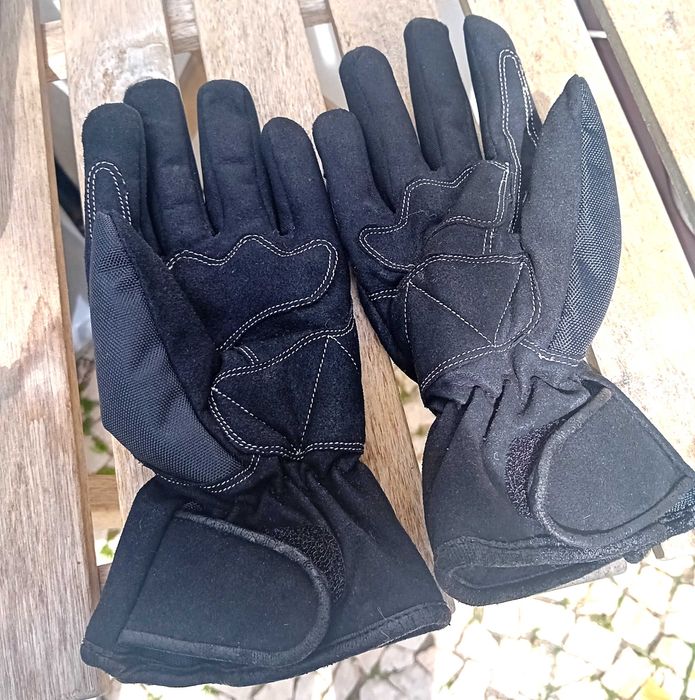 Luvas de mota ou neve pequenas impecáveis