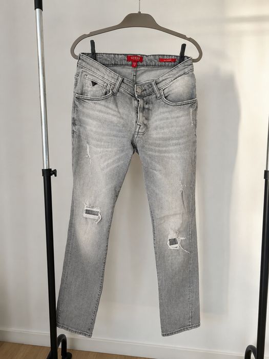 Jeansy Guess Slim Straight szare – rozmiar 32 – stan idealny