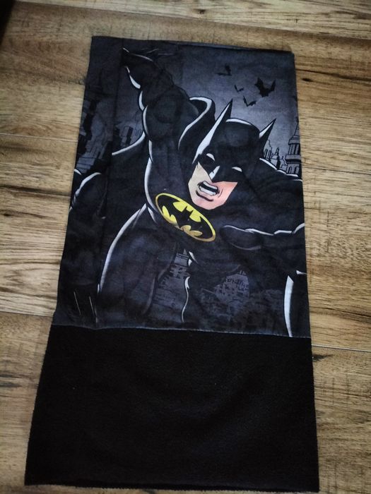 Kominy. Szale. Dziecięce