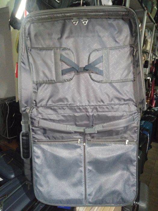 Портплед, кофр, дорожная сумка для одежды Samsonite.