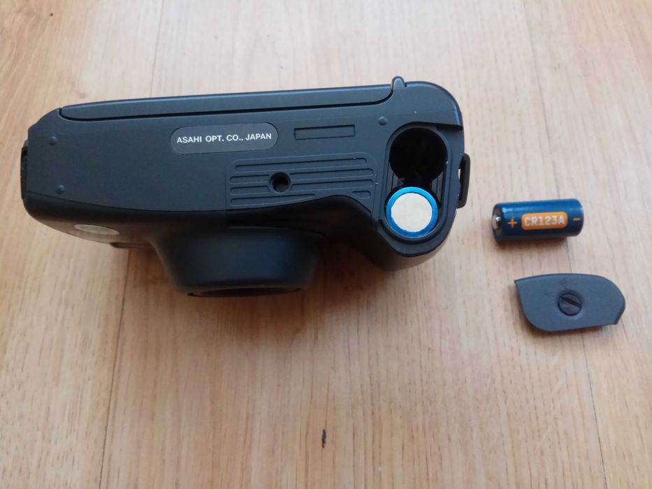 Відмінний плівковий фотоапарат Pentax ZOOM 90-WR чудовий стан