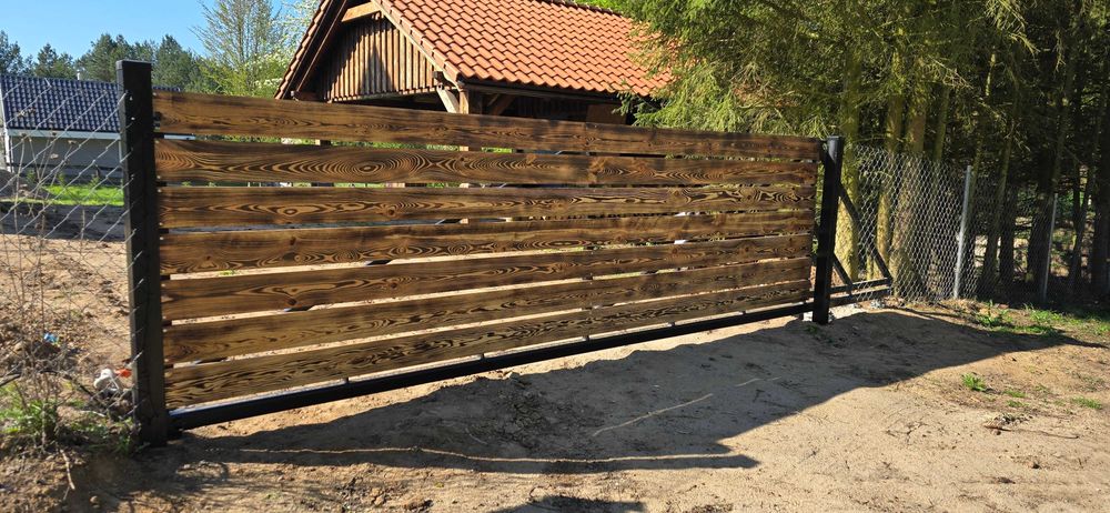 Ogrodzenia Siatka Panel 3D Betonowe Bramy Przęsła