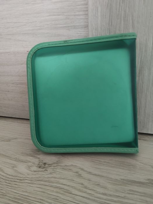 etui na płyty CD, DVD