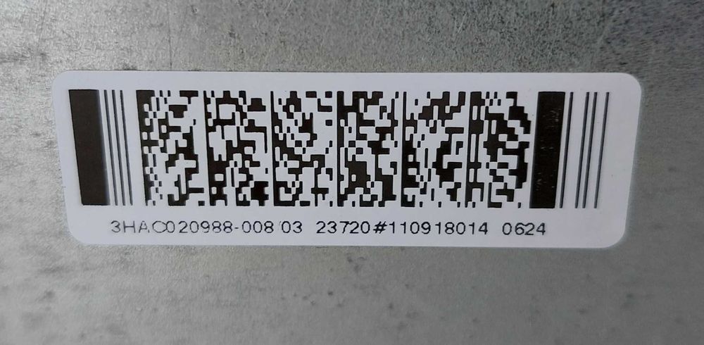 ABB DSQC 3HAC020929 DSQC3HAC020988 IRC5 Komputer Sterownik RobotStudio