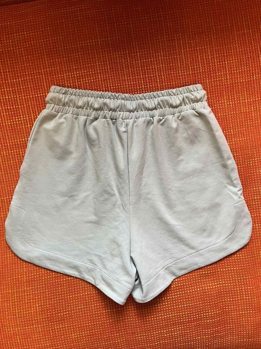 Шорти жіночі нові