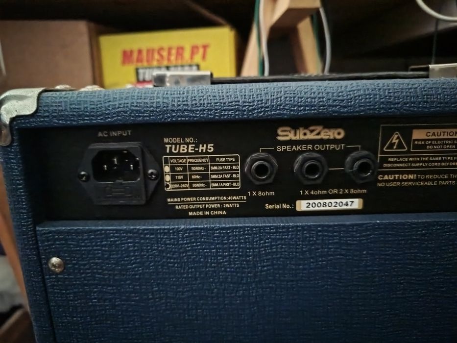 Amplificador Subzero Tube-H5 + Cabinet