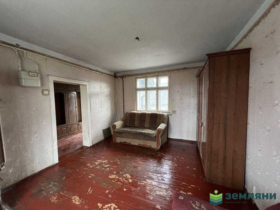 Продається готовий будинок із земельною ділянкою у с. Ганнусівка (2)