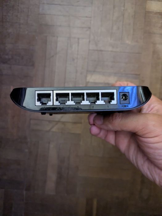 Switch Gigabit TP-Link + Repetidor Wi-Fi devolo AC (Pack)