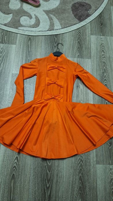 Сукня для танців