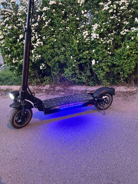 Електросамокат Crosser T4