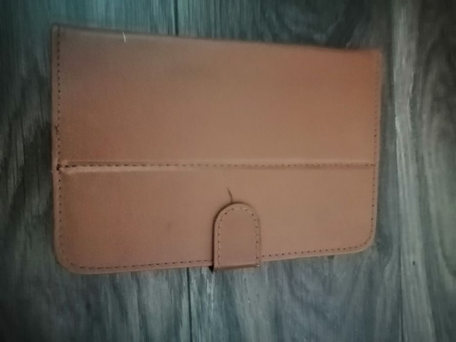 Używane etui na tablet