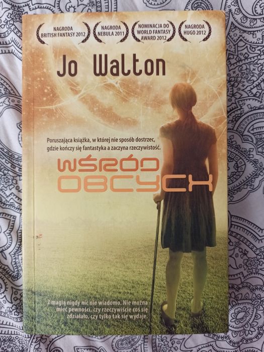 Książka Wśród obcych, Jo Walton