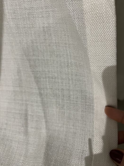 Cortinado em linho cor cru