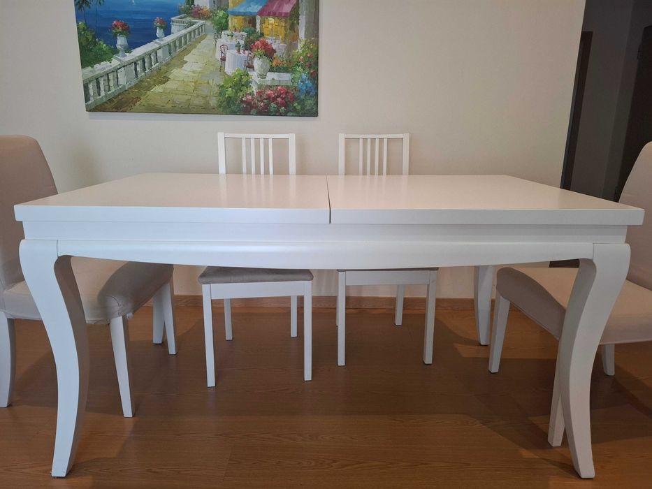 Mesa Jantar Branca + 4 Cadeiras+ 2 poltronas