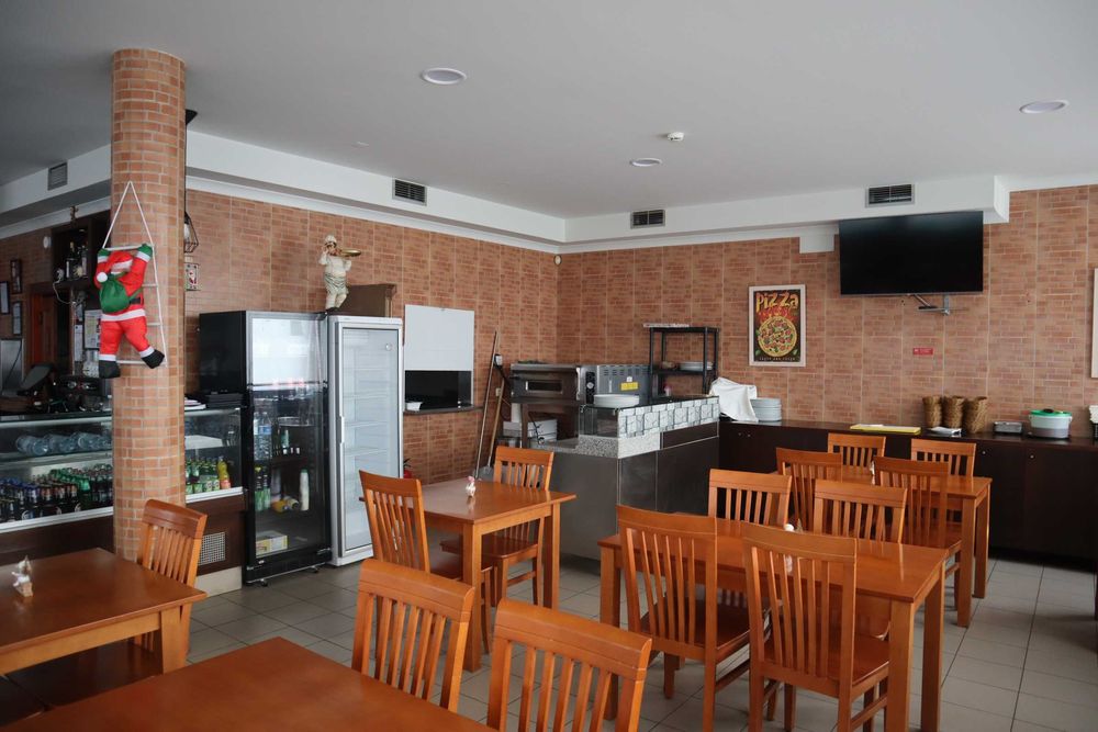 Vende-se ou Aluga-se Restaurante no Castanheiro do Ouro - Tarouca