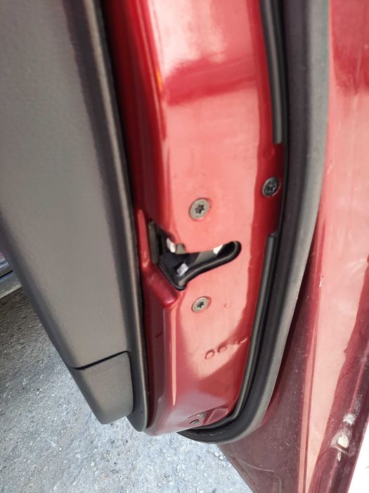 zamek drzwi przód tył Volvo XC90 T6 Europa