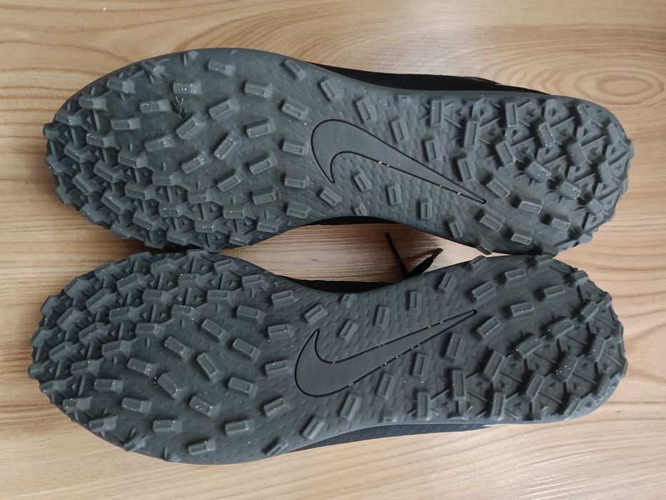 Sprzedam torfy Nike Mercurial rozm 44 dla wkl ok 26,5 cm