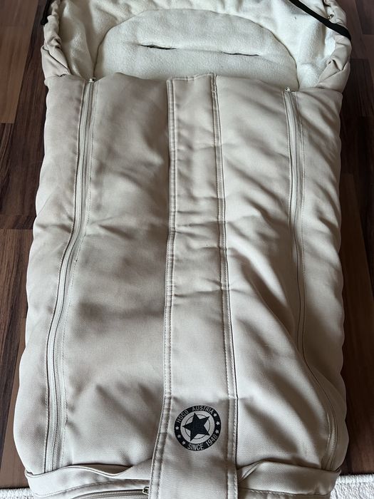 Продам спальный мешок для коляски или санок.