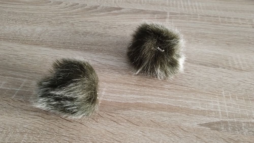 Puszek breloczek zawieszka ozdoba. Cena za 1 sztukę