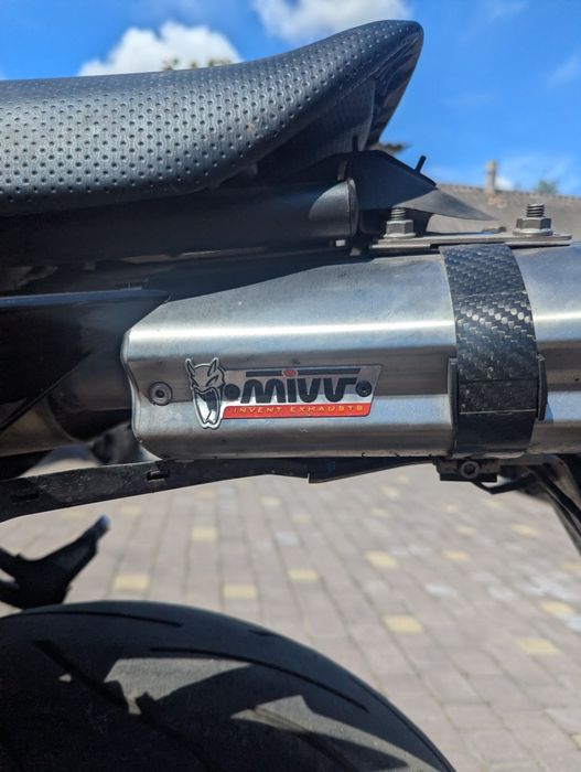 Ямаха fz6 Розмитнена