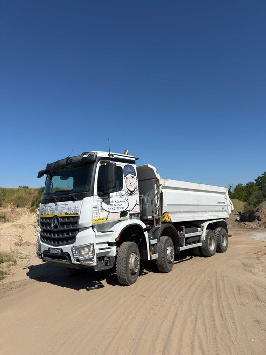 Usługi transportowe WYWROTKA  6x6  8x8 WYBURZENIA - WYKOPY