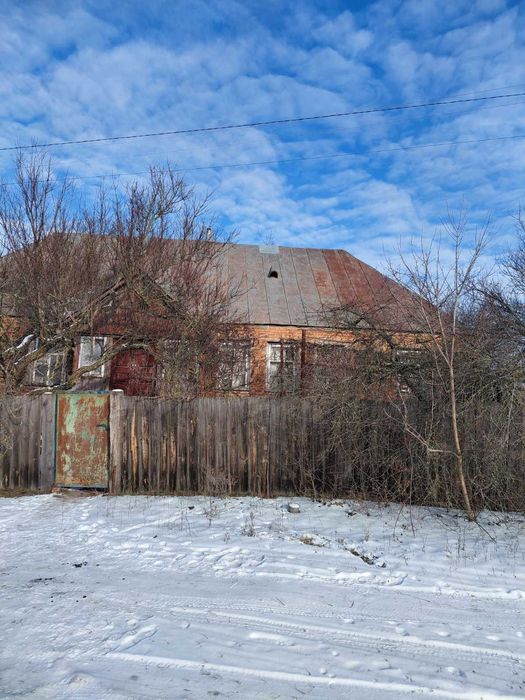 Продам будинок в с.Лутище