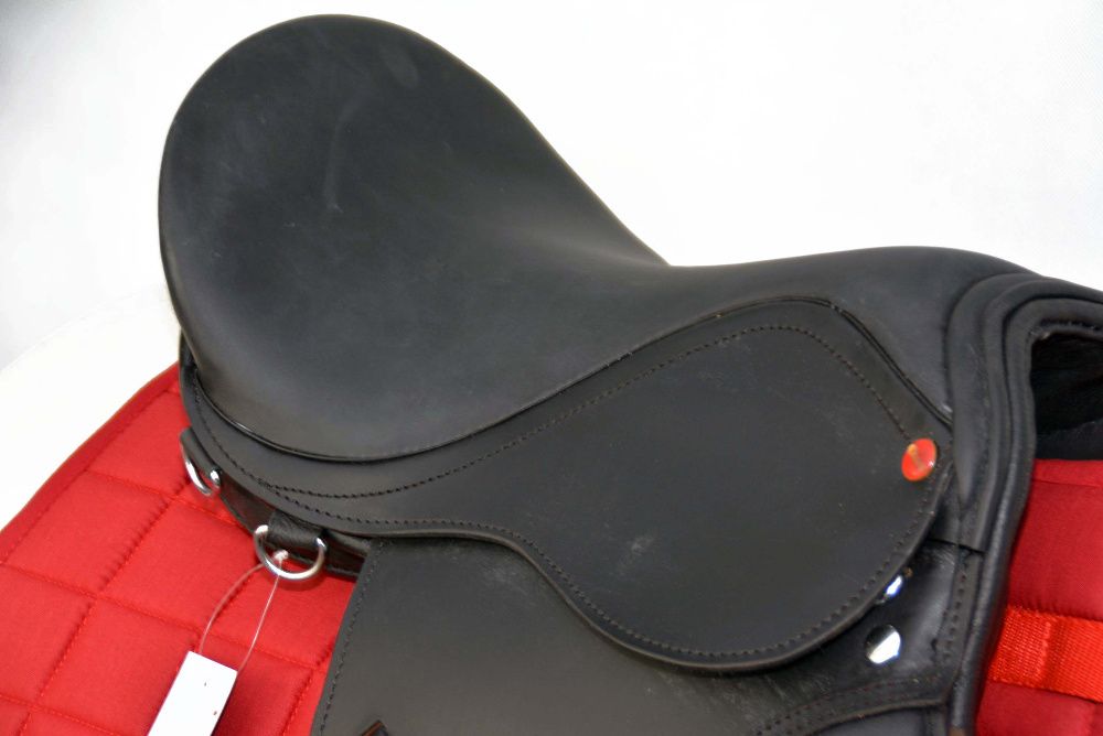 Siodło skórzane wszehstronne 15c na kuca