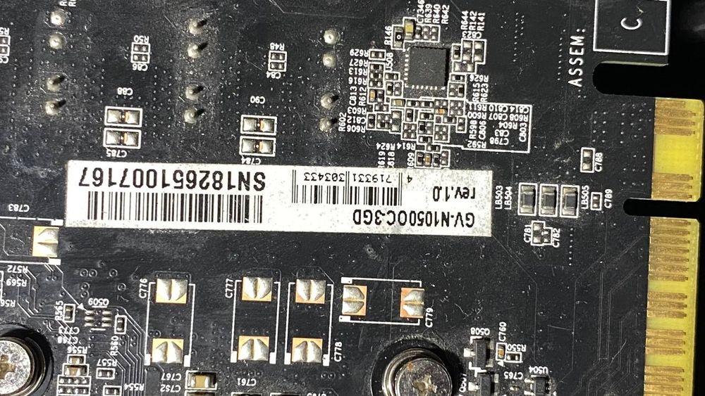 Відеокарта Gigabyte GTX 1050 3Gb(На Запчастини)