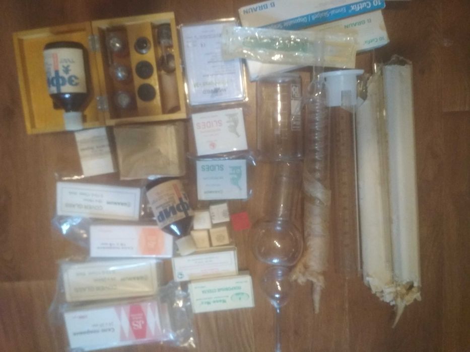 продам предметные.покровные стёкла.пипетки.скальпеля.масло иммерсионое